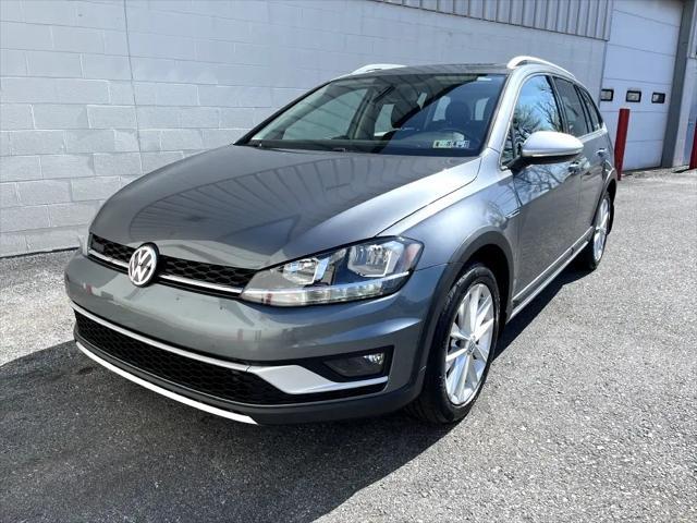 used 2018 Volkswagen Golf Alltrack car, priced at $15,995