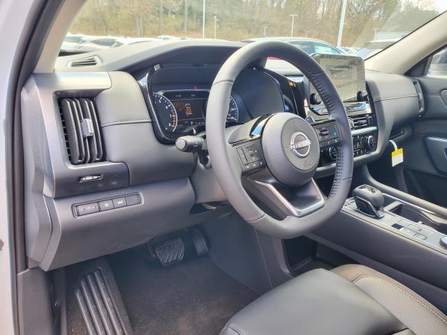 new 2025 Nissan Pathfinder car, priced at $43,884