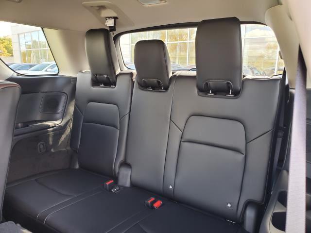 new 2025 Nissan Pathfinder car, priced at $45,647