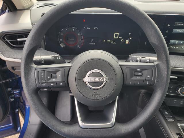 new 2025 Nissan Kicks car, priced at $29,196