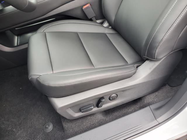 new 2025 Nissan Murano car, priced at $41,321