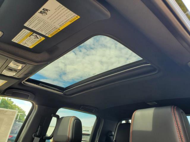 new 2025 Nissan Frontier car, priced at $45,663