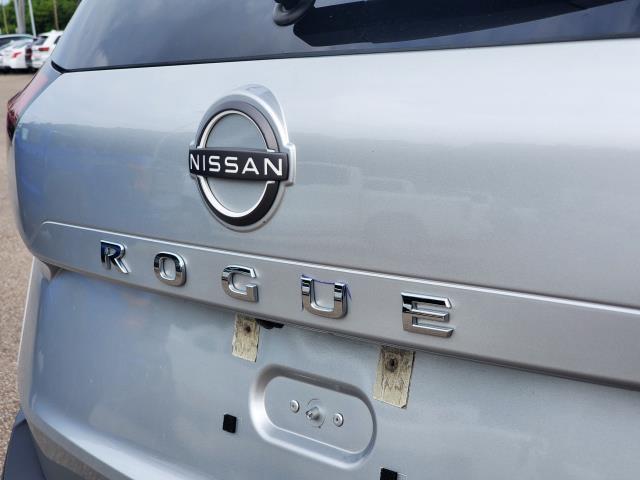 used 2023 Nissan Rogue car, priced at $19,992