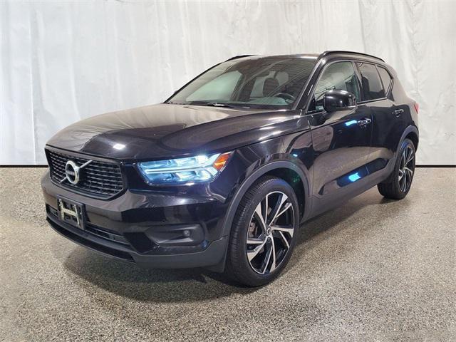 used 2020 Volvo XC40 car, priced at $26,992
