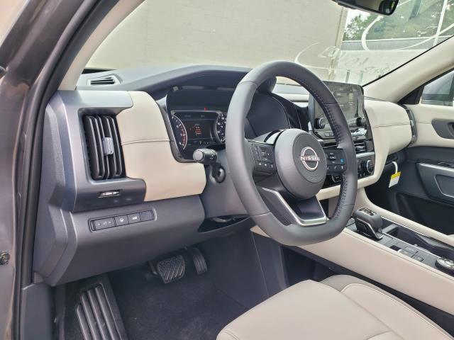 new 2025 Nissan Pathfinder car, priced at $39,486