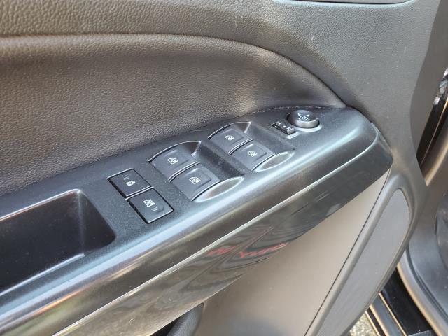 used 2022 GMC Canyon car, priced at $32,189