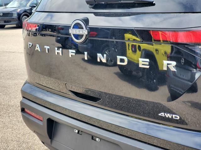 new 2025 Nissan Pathfinder car, priced at $37,884