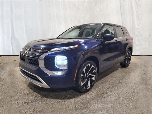 used 2023 Mitsubishi Outlander car, priced at $24,125