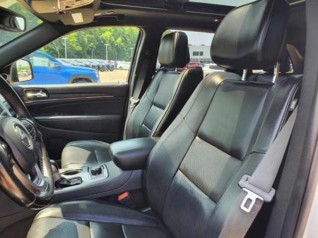 used 2020 Jeep Grand Cherokee car, priced at $22,555