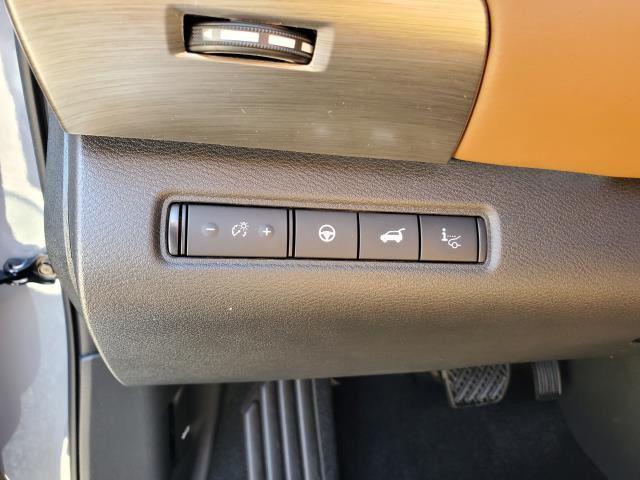 new 2025 Nissan Pathfinder car, priced at $46,022