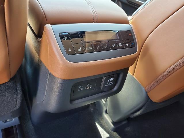 new 2025 Nissan Pathfinder car, priced at $46,022