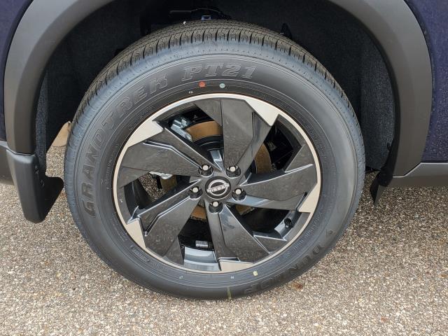 new 2025 Nissan Rogue car, priced at $33,985