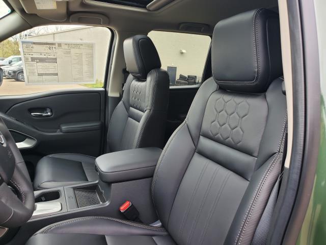 new 2025 Nissan Frontier car, priced at $46,220