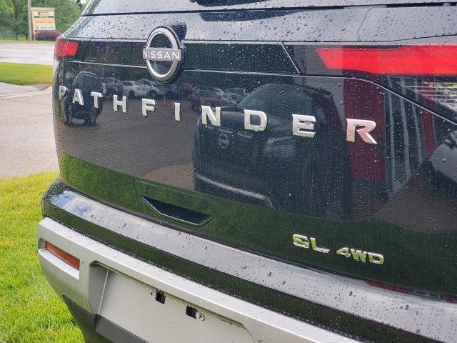 new 2025 Nissan Pathfinder car, priced at $47,143