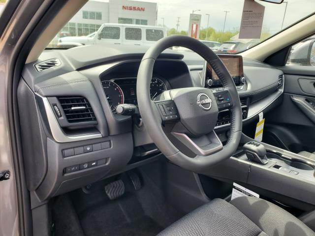 new 2025 Nissan Rogue car, priced at $30,541