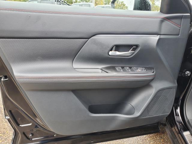 new 2026 Nissan Kicks car, priced at $31,625