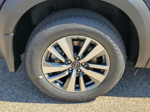 new 2025 Nissan Pathfinder car, priced at $39,086