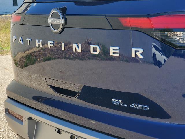 new 2025 Nissan Pathfinder car, priced at $39,086