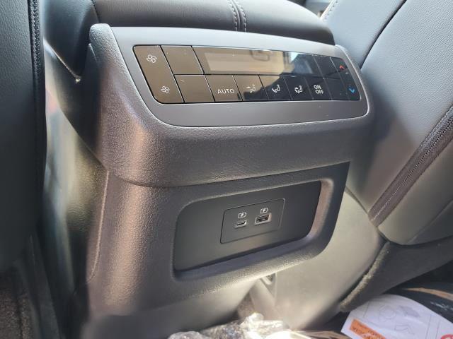 new 2025 Nissan Pathfinder car, priced at $39,086