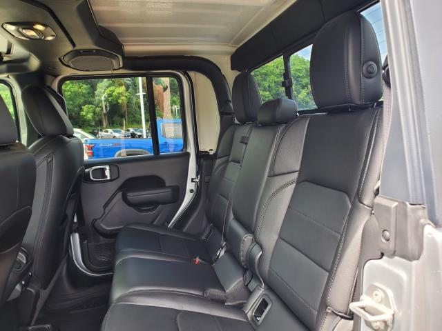 used 2023 Jeep Gladiator car, priced at $36,355