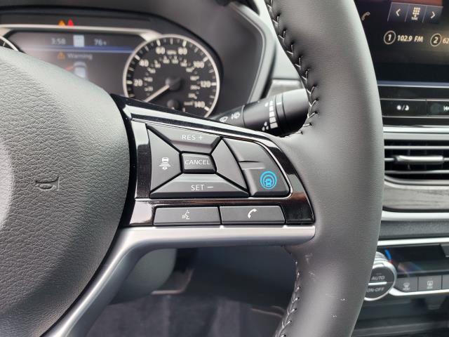 new 2025 Nissan Altima car, priced at $32,184