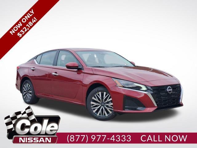 new 2025 Nissan Altima car, priced at $32,184