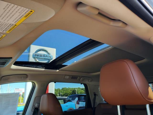 new 2025 Nissan Pathfinder car, priced at $46,022