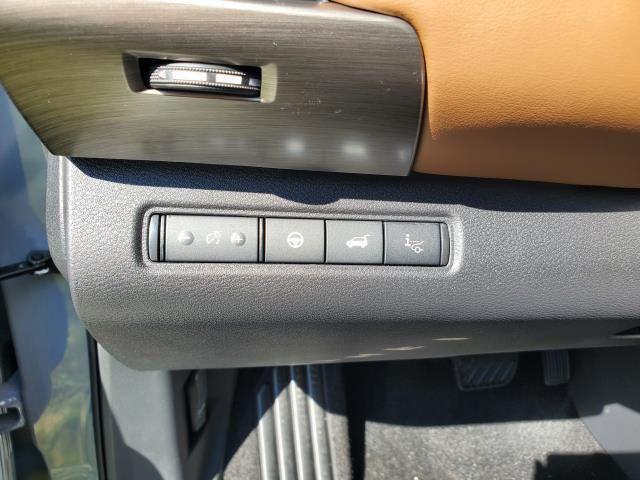 new 2025 Nissan Pathfinder car, priced at $46,022