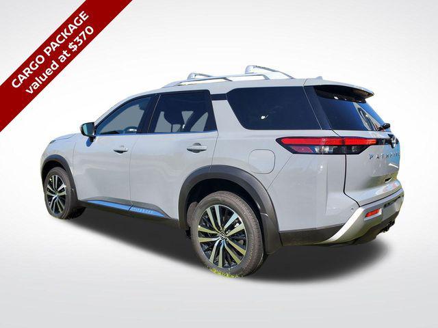new 2025 Nissan Pathfinder car, priced at $46,022