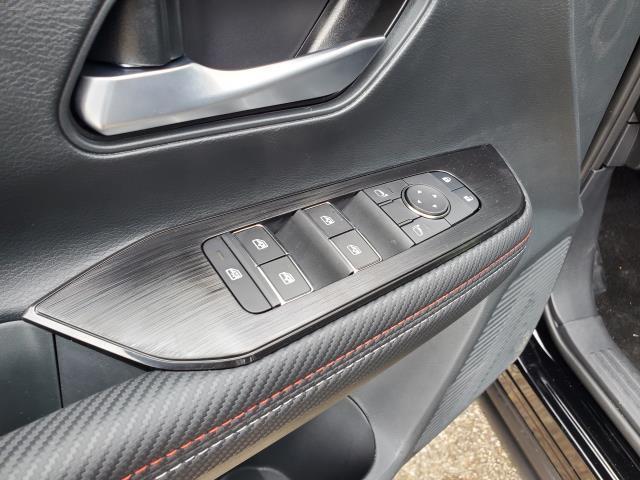 new 2025 Nissan Kicks car