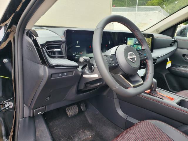 new 2025 Nissan Kicks car