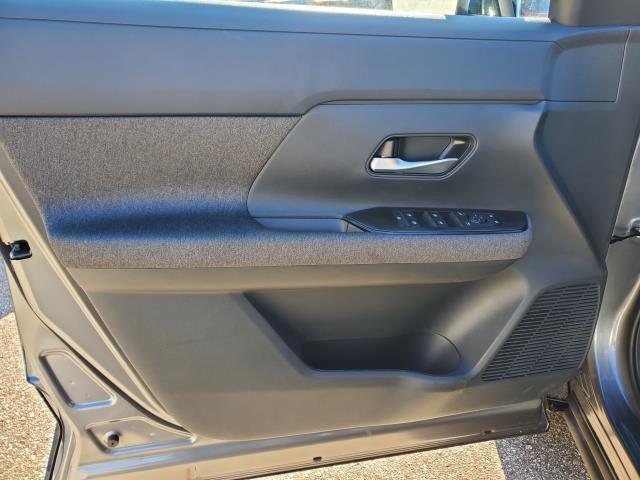 new 2026 Nissan Kicks car, priced at $26,949