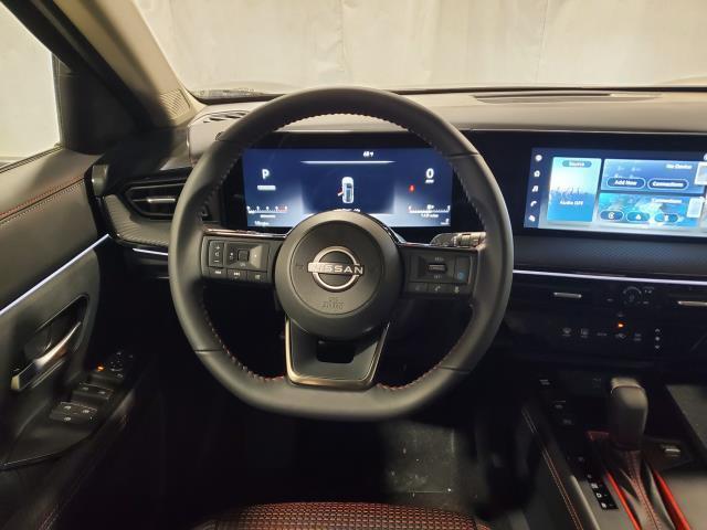 new 2025 Nissan Kicks car, priced at $29,365
