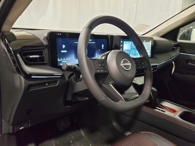 new 2025 Nissan Kicks car, priced at $29,365