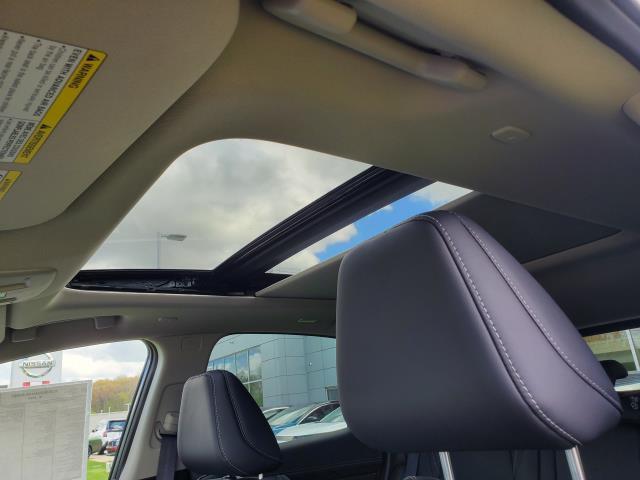 new 2025 Nissan Murano car, priced at $47,072