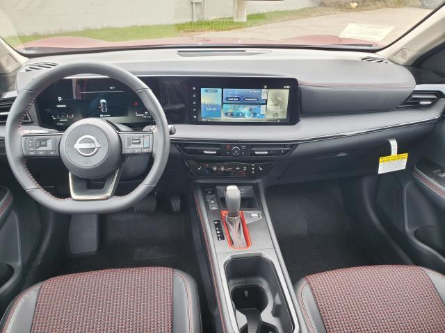 new 2025 Nissan Kicks car, priced at $32,550
