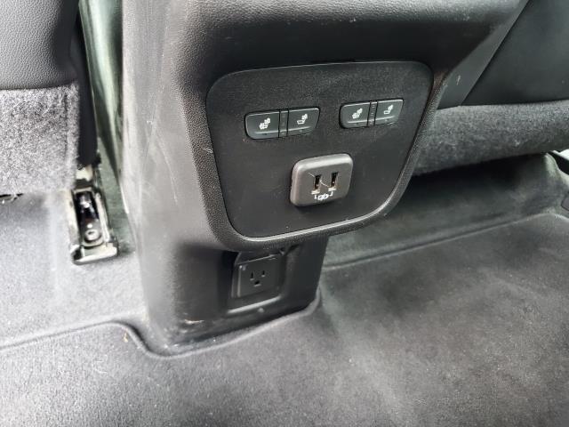 used 2022 Chevrolet Equinox car, priced at $23,055