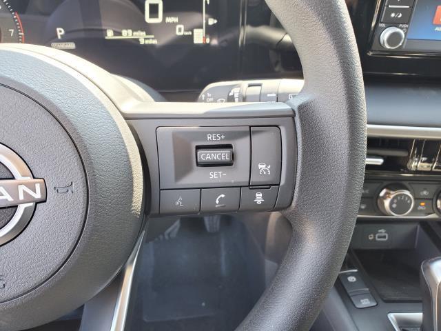 new 2025 Nissan Kicks car, priced at $24,680