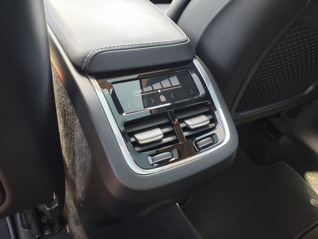 used 2021 Volvo XC60 car, priced at $29,998