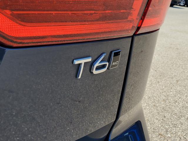 used 2021 Volvo XC60 car, priced at $29,998