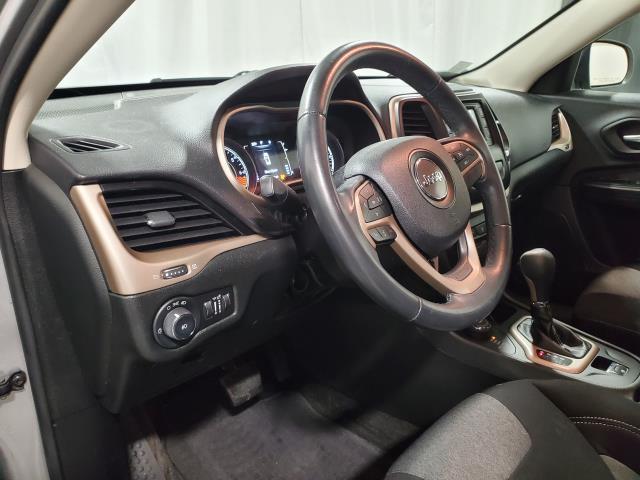 used 2014 Jeep Cherokee car, priced at $12,988