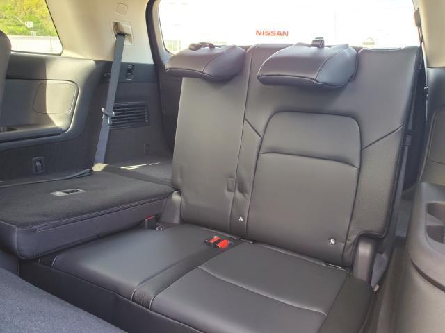 new 2025 Nissan Pathfinder car, priced at $42,707
