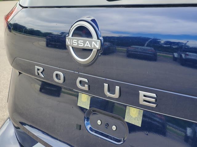 new 2025 Nissan Rogue car, priced at $42,517