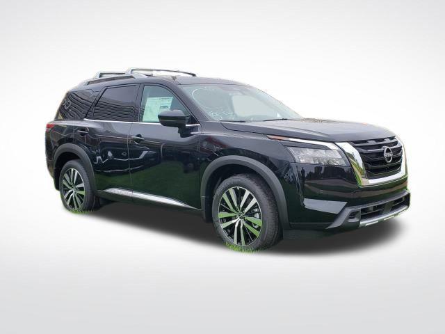 new 2025 Nissan Pathfinder car, priced at $45,622