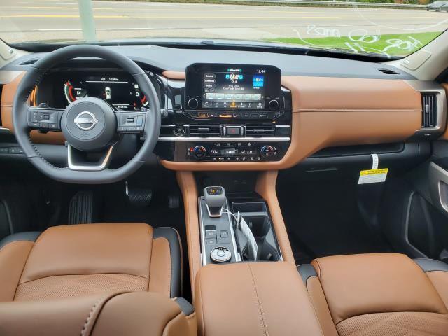 new 2025 Nissan Pathfinder car, priced at $45,622