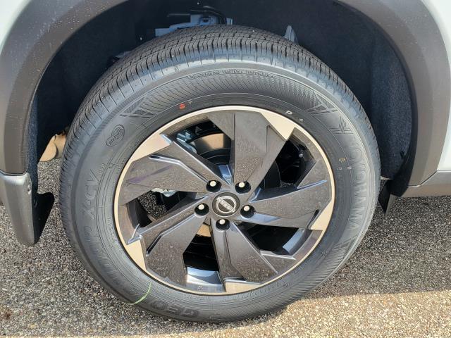 new 2025 Nissan Rogue car, priced at $33,119