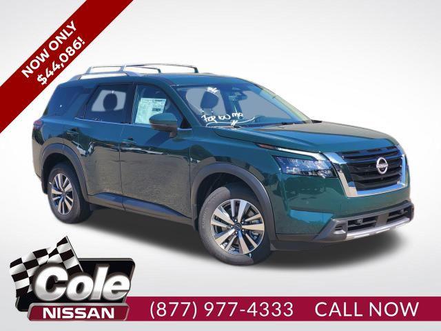 new 2025 Nissan Pathfinder car, priced at $44,086