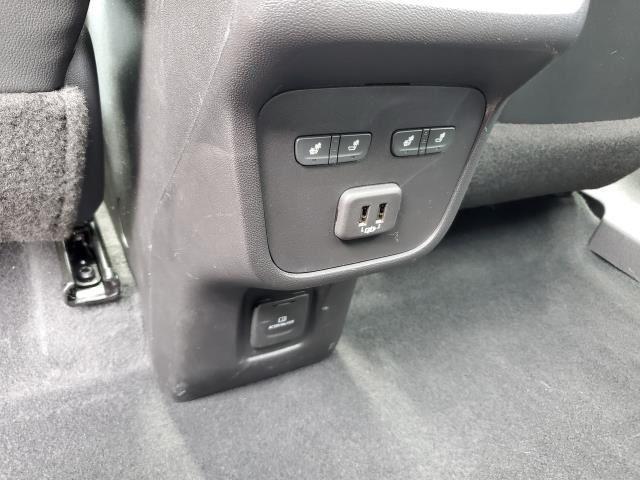 used 2022 Chevrolet Equinox car, priced at $24,525