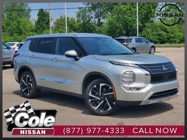 used 2024 Mitsubishi Outlander car, priced at $26,455