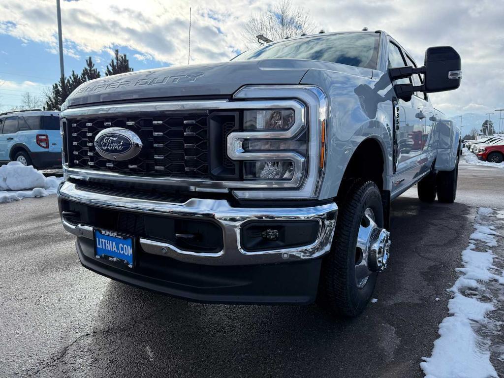 new 2025 Ford F-350 car, priced at $91,799